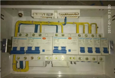 ​32a漏电开关可以带多少千瓦(32a漏电开关用多大电线)