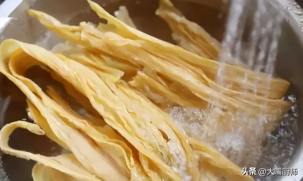 分钟快速泡腐竹小窍门，柔软不夹生，太实用了"