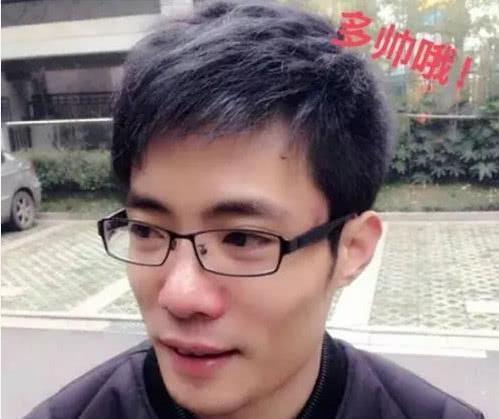 电竞主播经典瞬间：不求人喜提鱼塘求少，团子“缇娜”光速退游