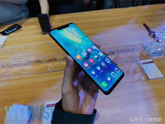 HUAWEI Mate 20 系列真机多图上手图赏合集