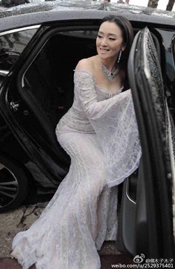 今天，这四个华人女神在戛纳美出新高度。井柏然、黄景瑜错过红毯