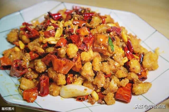 掌中宝是鸭掌还是鸡掌（掌中宝是什么肉图解）