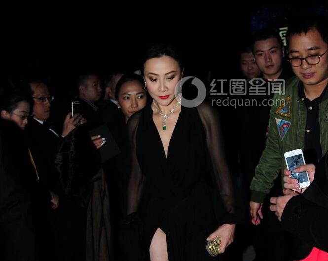 刘嘉玲下身走光图片曝光 刘嘉玲为什么叹生活不完美