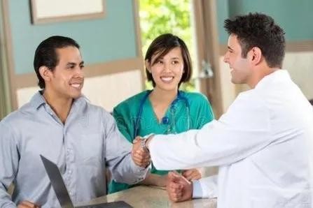 吴孟达肝癌心脏病（吴孟达在ICU离世ICU病房您了解吗）(4)