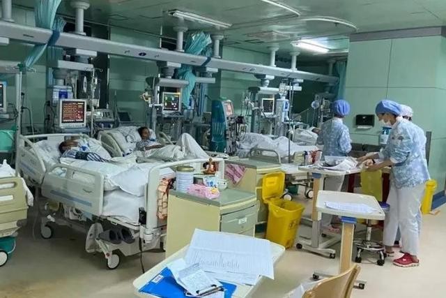 吴孟达肝癌心脏病（吴孟达在ICU离世ICU病房您了解吗）(3)