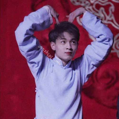 秦霄贤个人资料 ：富二代秦霄贤，人设这么多，走红的原因究竟是什么？