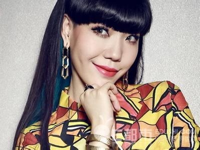 她曾被称作“妖女”，却是“全球最美50人”第一名，她叫吴莫愁