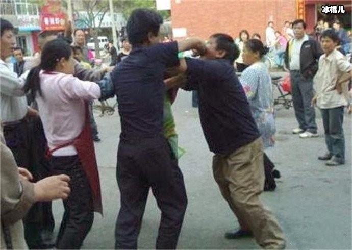 众亲戚争当监护人