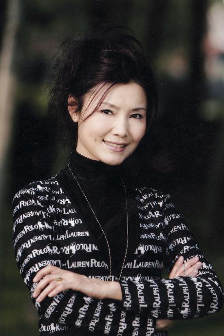 老电影红牡丹姜黎黎主演（旧影漂亮的红牡丹）(44)