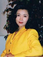 老电影红牡丹姜黎黎主演（旧影漂亮的红牡丹）(8)