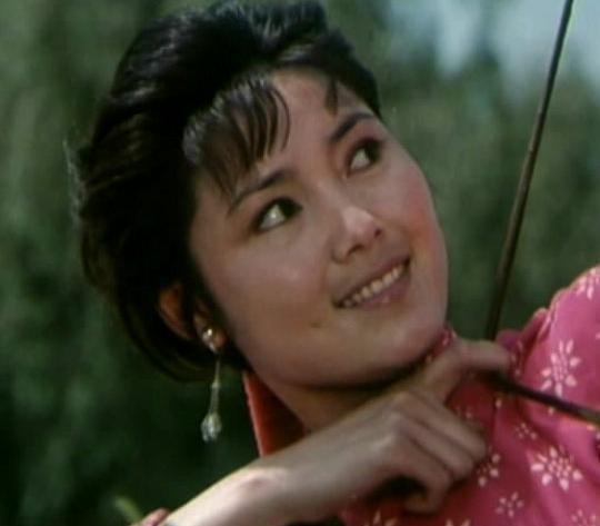 老电影红牡丹姜黎黎主演（旧影漂亮的红牡丹）(73)