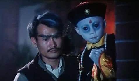 香港怀旧经典电影僵尸片(精选香港十部经典僵尸片)(18)