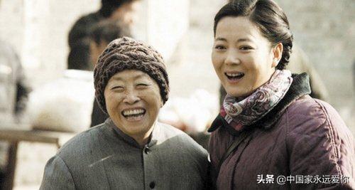 王茜华演的电视剧农村（演好农村戏是我一生的使命）(3)