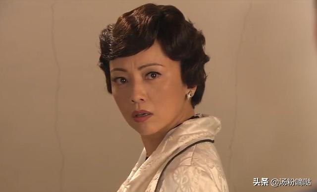 邓萃雯演过的电视剧（如何去演好大女主）(2)