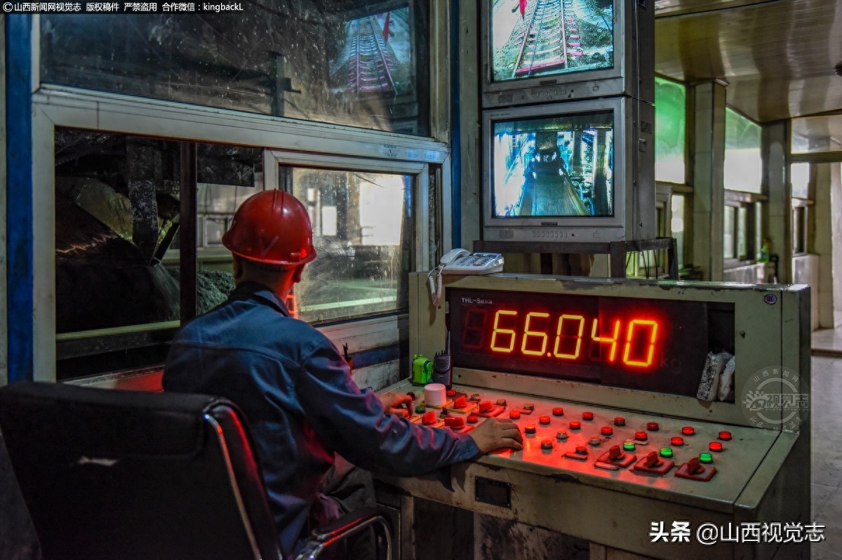 纪实：摄影师记录太原北站日常工作掠影