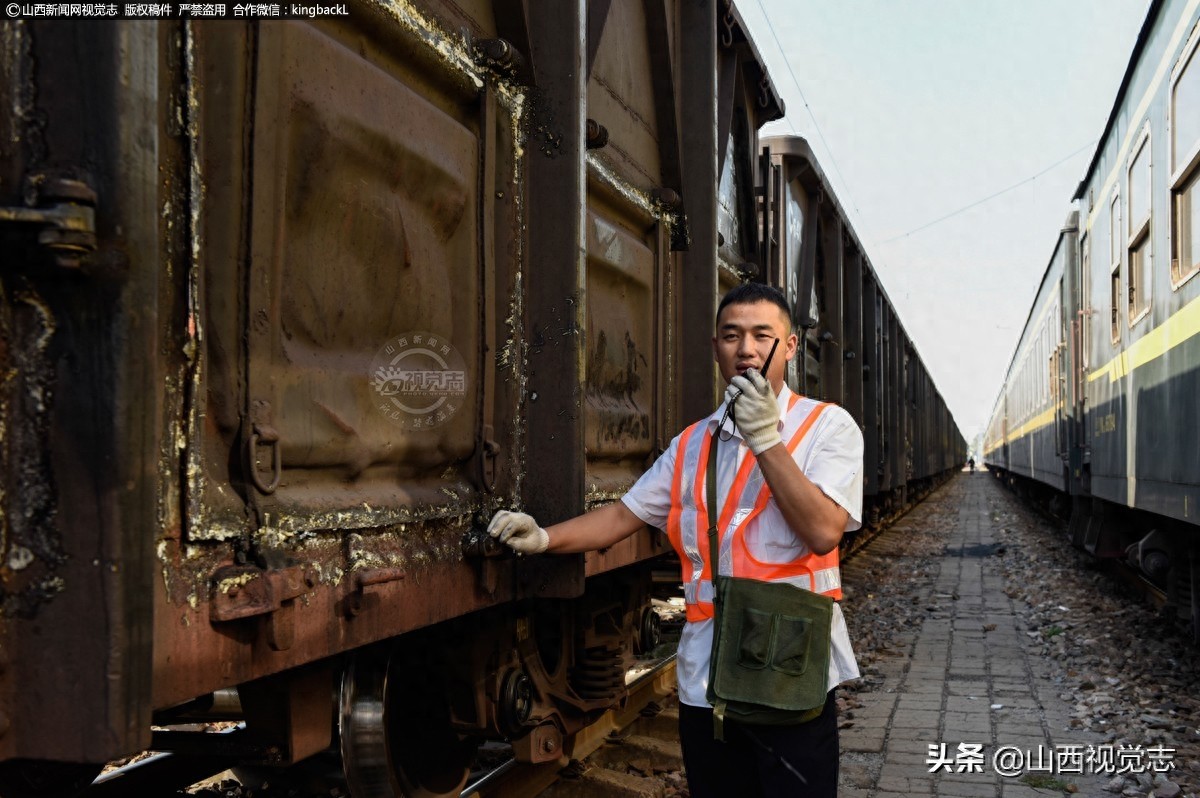 纪实：摄影师记录太原北站日常工作掠影