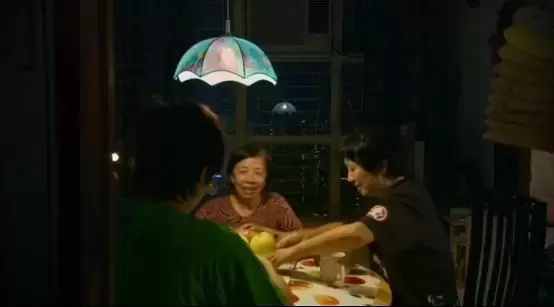 许鞍华导演过哪些作品（盘点许鞍华导演的十部经典作品）