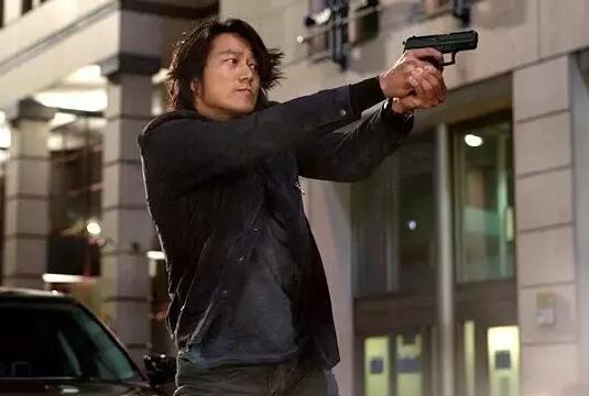 速激韩为什么非得死 死而复生一切皆有原因啊