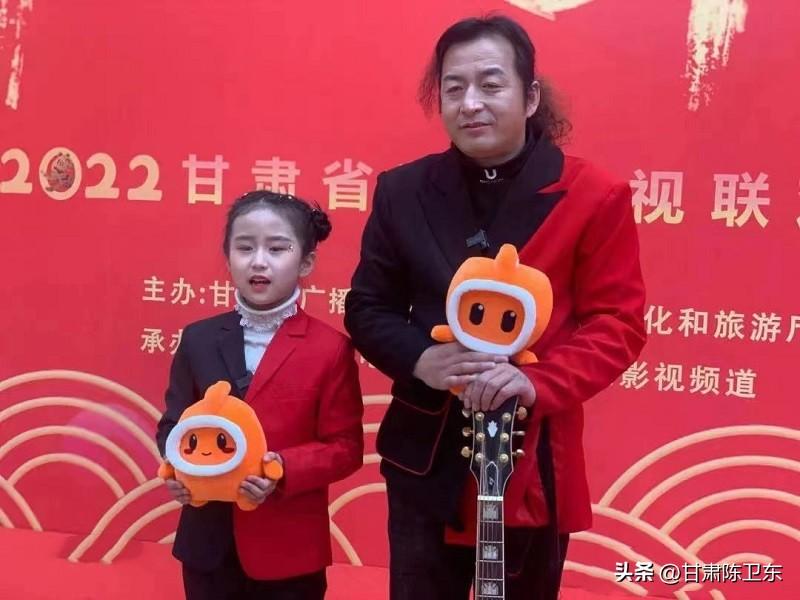 刘艺雯个人资料（甘肃网红歌手刘艺雯，独特的嗓音犹如天籁之音）