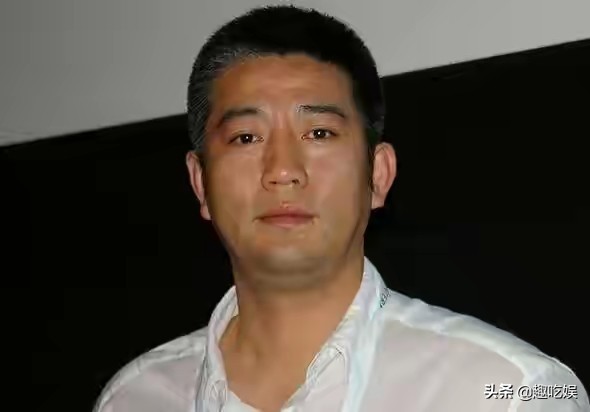 和蒋勤勤是初恋，因拍《金粉世家》获奖，李大为的半生太精彩