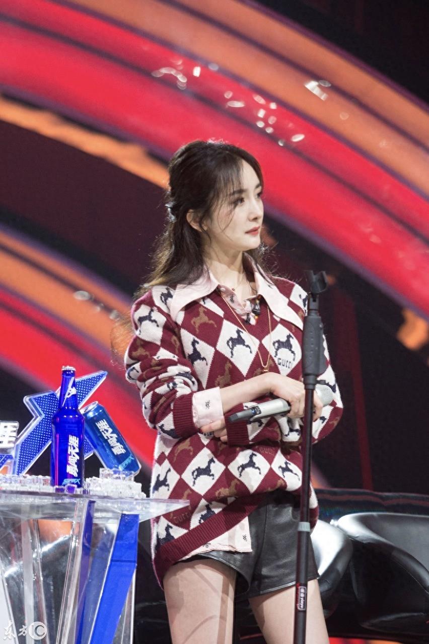 杨幂回归明日之子