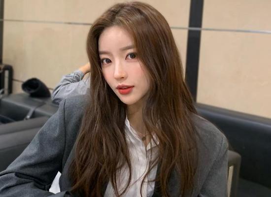 男人见到你时，若用这样的“眼神”看你，他大多在偷偷暗恋你