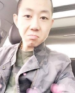 ​yy王小源和冕哥为什么被禁播 两人直播违规了吗