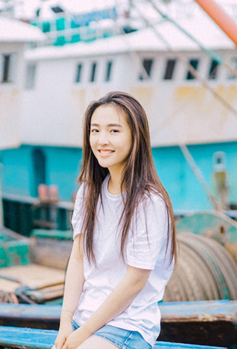 中国内地影视女演员吴倩，择天记中“落落”扮演者，活泼可爱