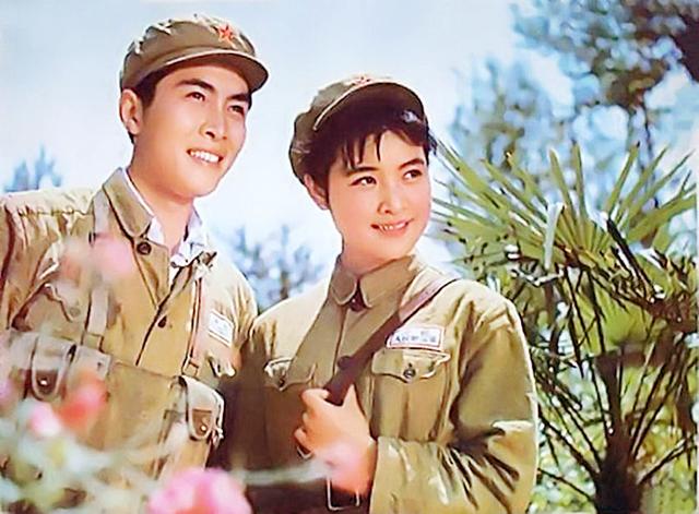 看看电影明星陈冲的生活近况（情感沧桑亲情带泪）(7)