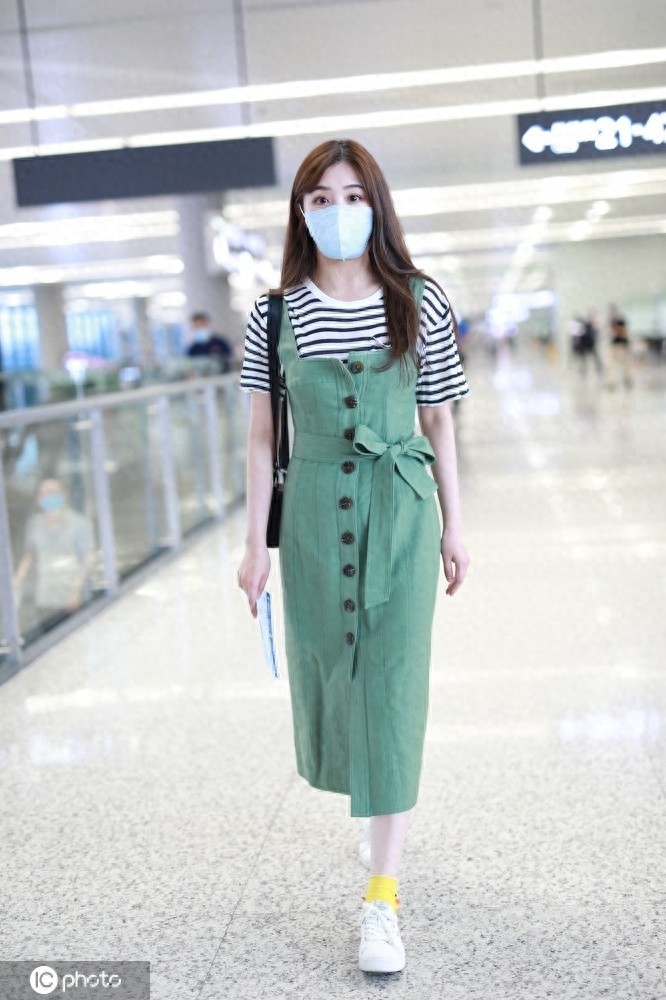 好看又百搭的海魂衫，乘风破浪的姐姐们人手一件