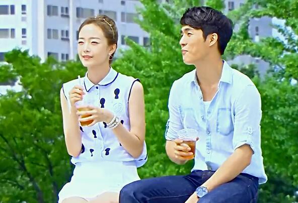 欧若拉公主结局和谁在一起