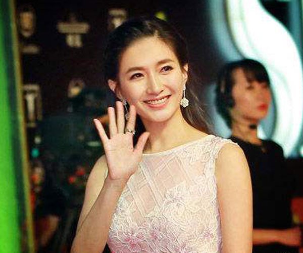 江疏影手法一流怎么回事 2分28秒视频压根就不是她本人