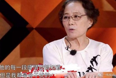 ​朱雨辰恋情公开，女友杜若穿着大胆，朱雨辰妈妈：快来棒打鸳鸯！