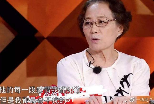 朱雨辰恋情公开，女友杜若穿着大胆，朱雨辰妈妈：快来棒打鸳鸯！