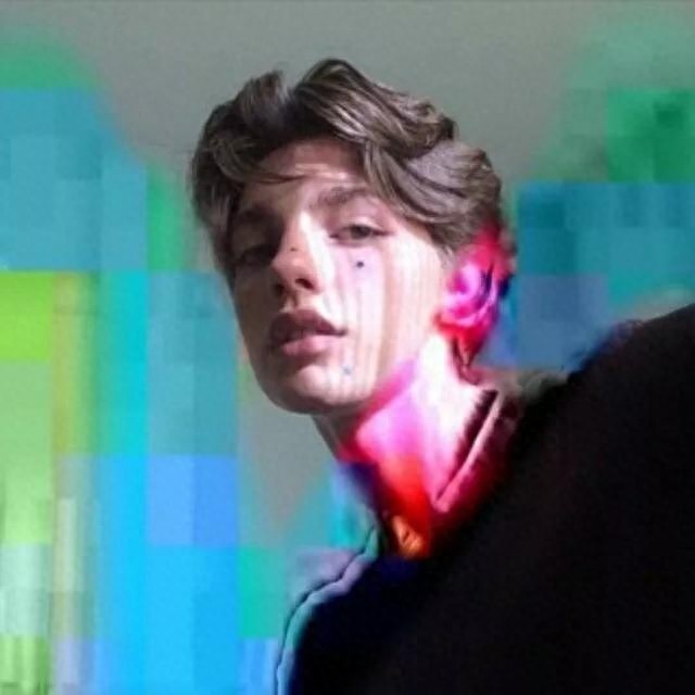 宝藏男孩的欧美系头像（小李子）