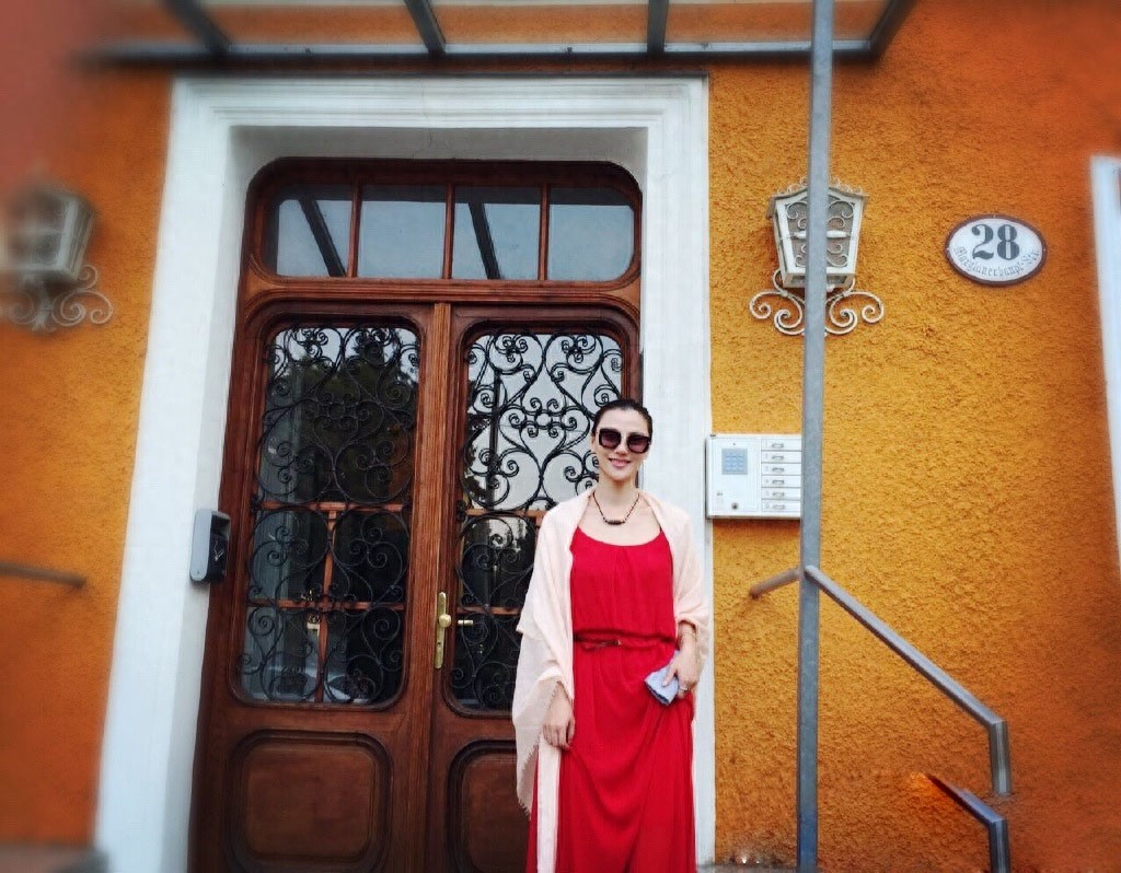 江易珈在电视剧《最美的时光》有着出色的表演，女强人角色受认可