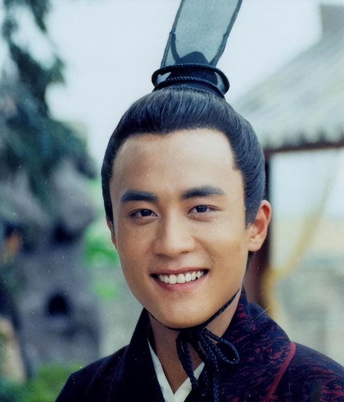 杜淳的前女友有哪些（盘点演员杜淳的风流情史）