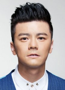 ​唐以诺个人资料写真作品