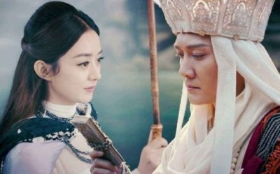 ​赵丽颖结婚不见谢娜送祝福，网友调侃：娜姐你们村断网了吗