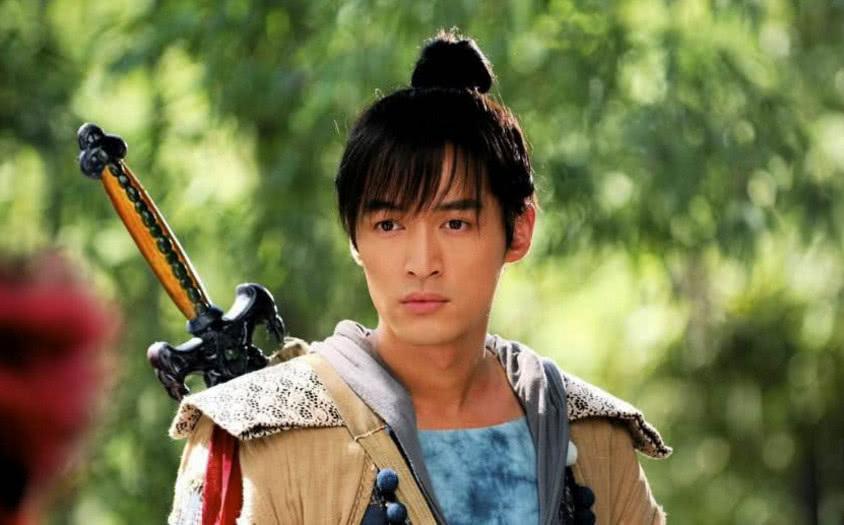 胡歌喜欢什么样的女生(胡歌妈妈为什么喜欢薛佳凝) 胡歌 什么样 第2张