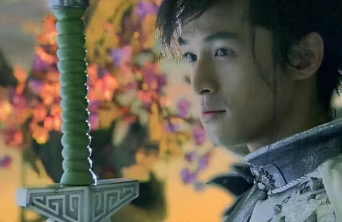 胡歌喜欢什么样的女生(胡歌妈妈为什么喜欢薛佳凝) 胡歌 什么样 第3张