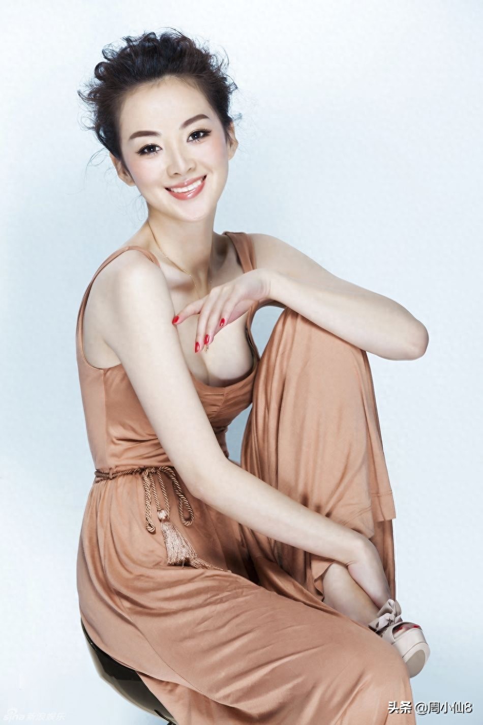 刘梓娇，影视女演员，参演《高粱红了》、《新三国》等多部影视剧