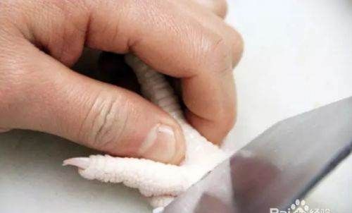 鸡脚筋是怎么分割的,干锅鸡脚筋的做法大全图6