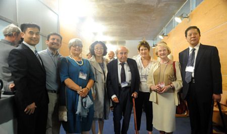 一个国家内各民族所共同使用的语言称作