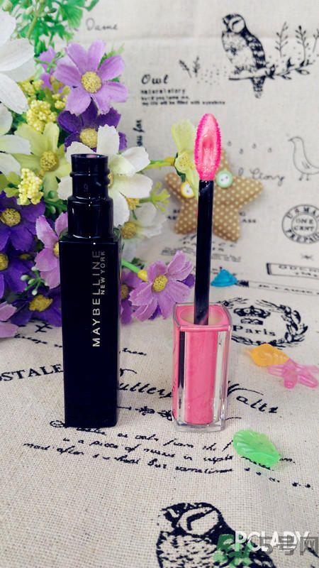 美宝莲好气色唇露色号试色 美宝莲好气色唇露怎么样