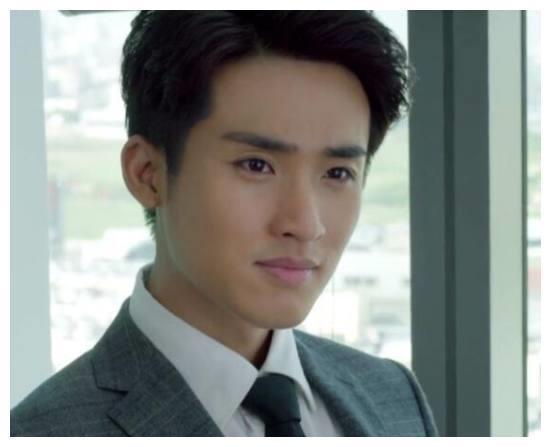 《微微一笑很倾城》中有四帅，曹光垫底，真水无香第二，最帅是他