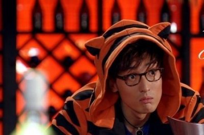 ​和爱情公寓类似的电视剧四个字