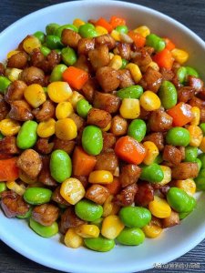 ​今晚上吃什么？这4道家常菜你可以试试，做法简单又美味