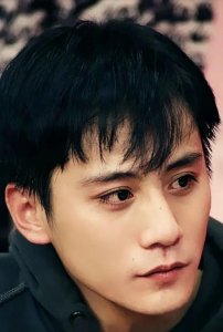 ​刘烨的妻子安娜：嫁影帝生一儿一女，幸福风光背后的艰辛与不易