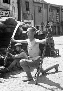 ​血性川军：抗战中的铁血荣耀